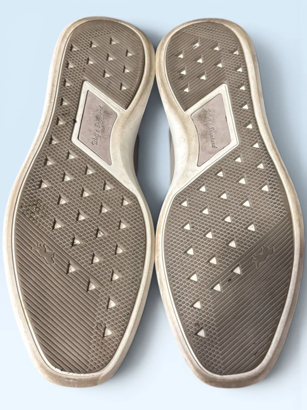 Size 10.5- WOLF & SHEPHERD Crossove Mid Sneaker In Gray/white